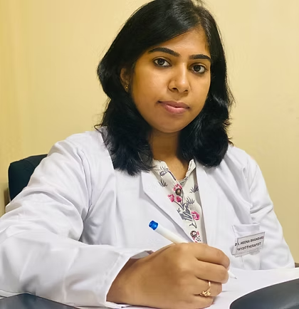 Dr. Heema Bhandari - Physiotherapist